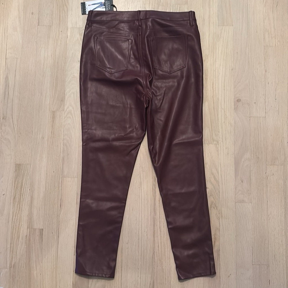 NWT Sofia Vergara Rosa Super Hi Rise Curvy Skinny Faux Leather Pants size 12 - Picture 3 of 3